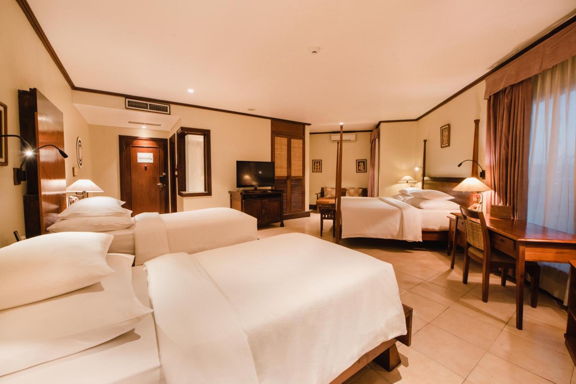 קוטה לומבוק Ramayana Suites And Resort מראה חיצוני תמונה Family room