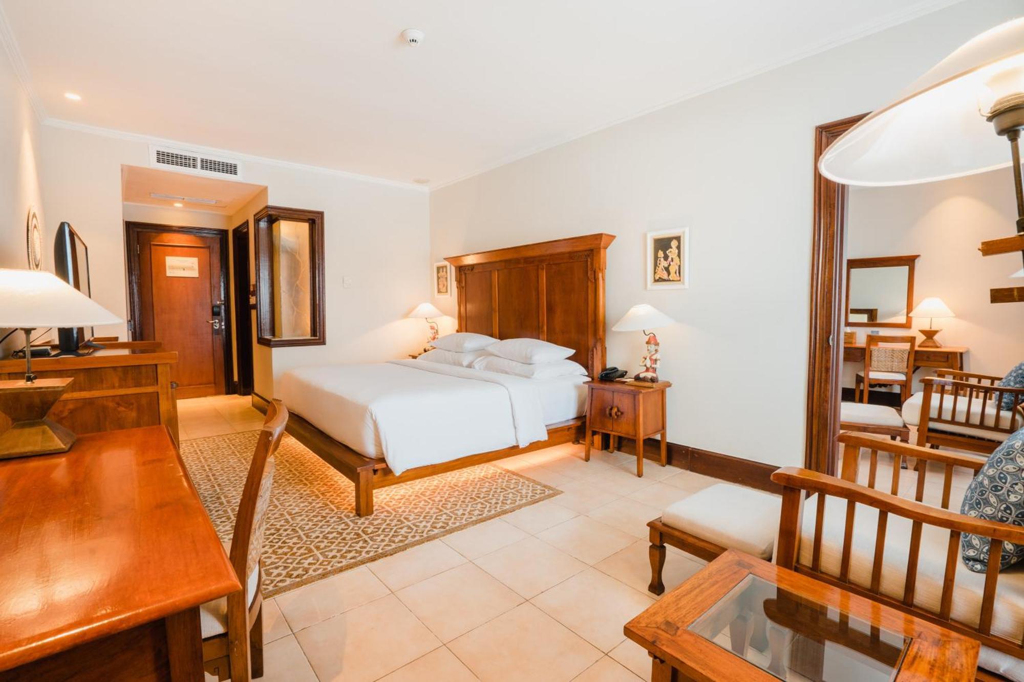 קוטה לומבוק Ramayana Suites And Resort מראה חיצוני תמונה A room at the Taj Bengal